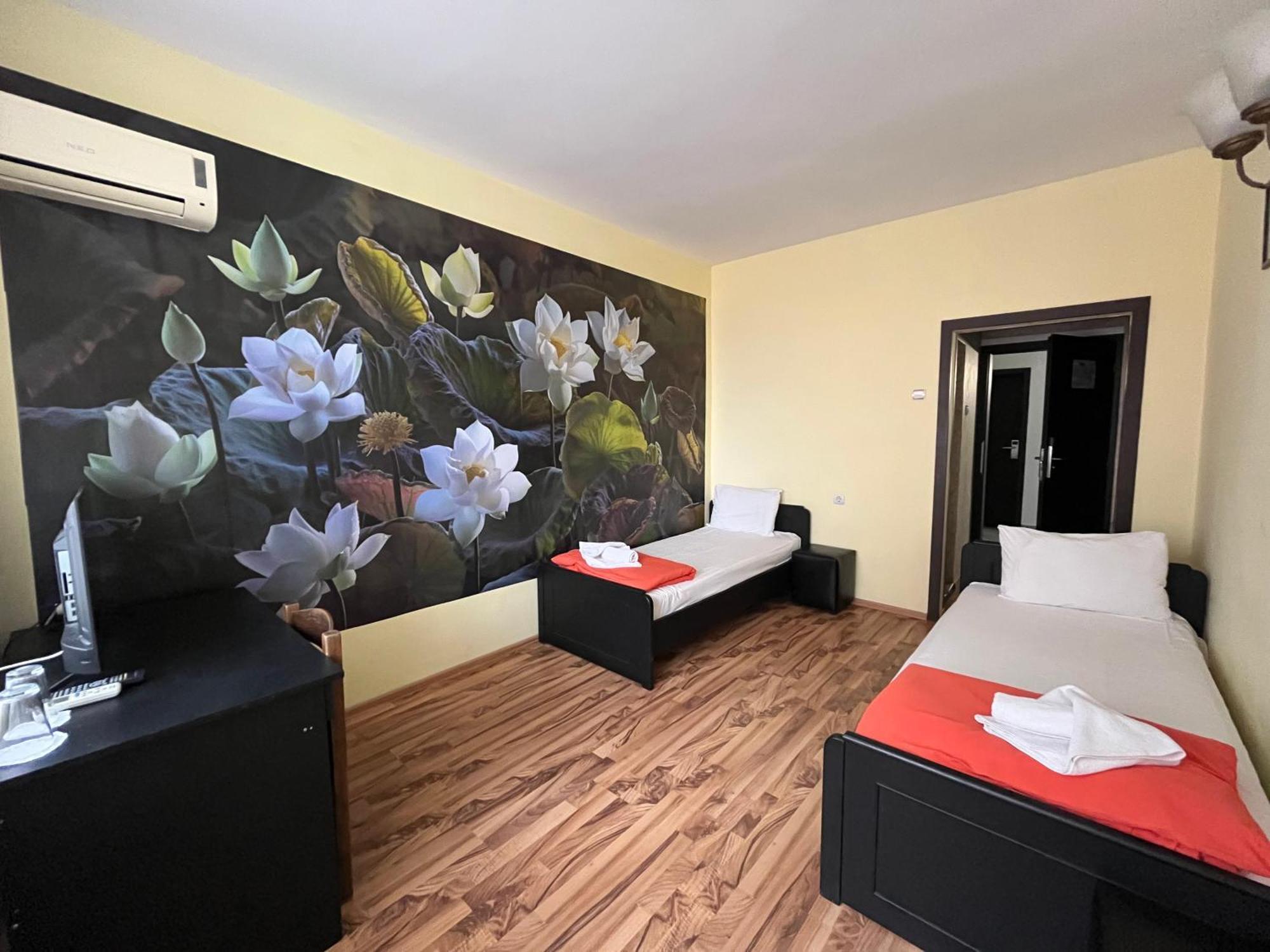 Park Hotel Ivailo Veliko Tarnovo Room photo