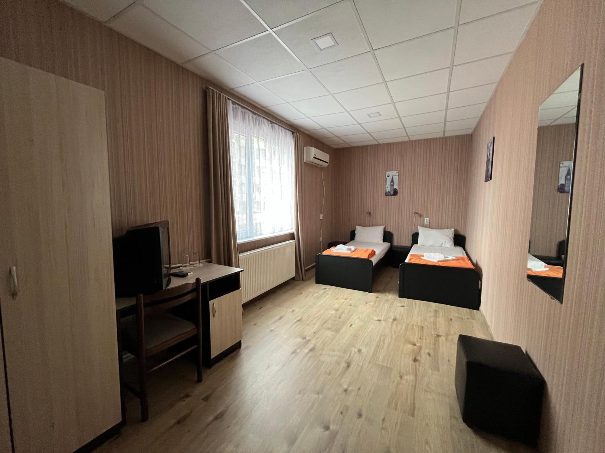 Park Hotel Ivailo Veliko Tarnovo Room photo