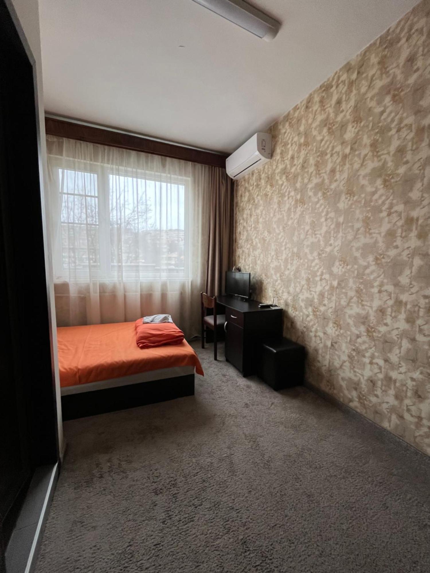 Park Hotel Ivailo Veliko Tarnovo Room photo